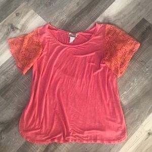 Gimmicks Buckle Pink Top